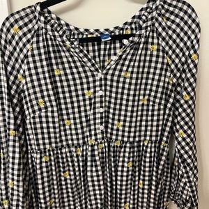 Old Navy Checkered Petite Midi Dress